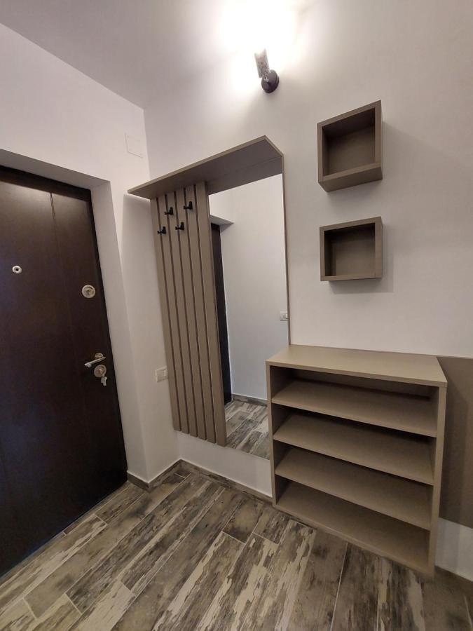 Snug Apartments - Private Parking Near Downtown Braşov Eksteriør billede